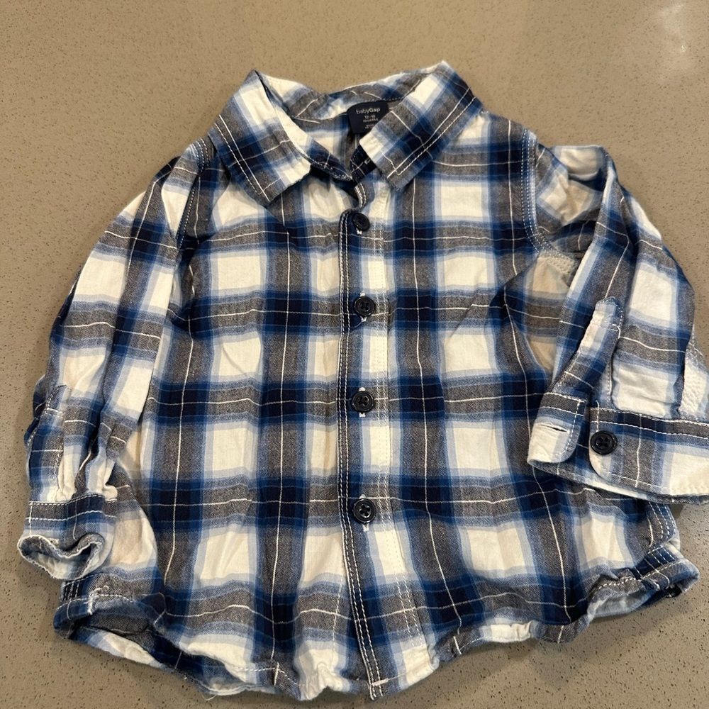 Baby gap boys long sleeve plaid print button down size 12-18 months